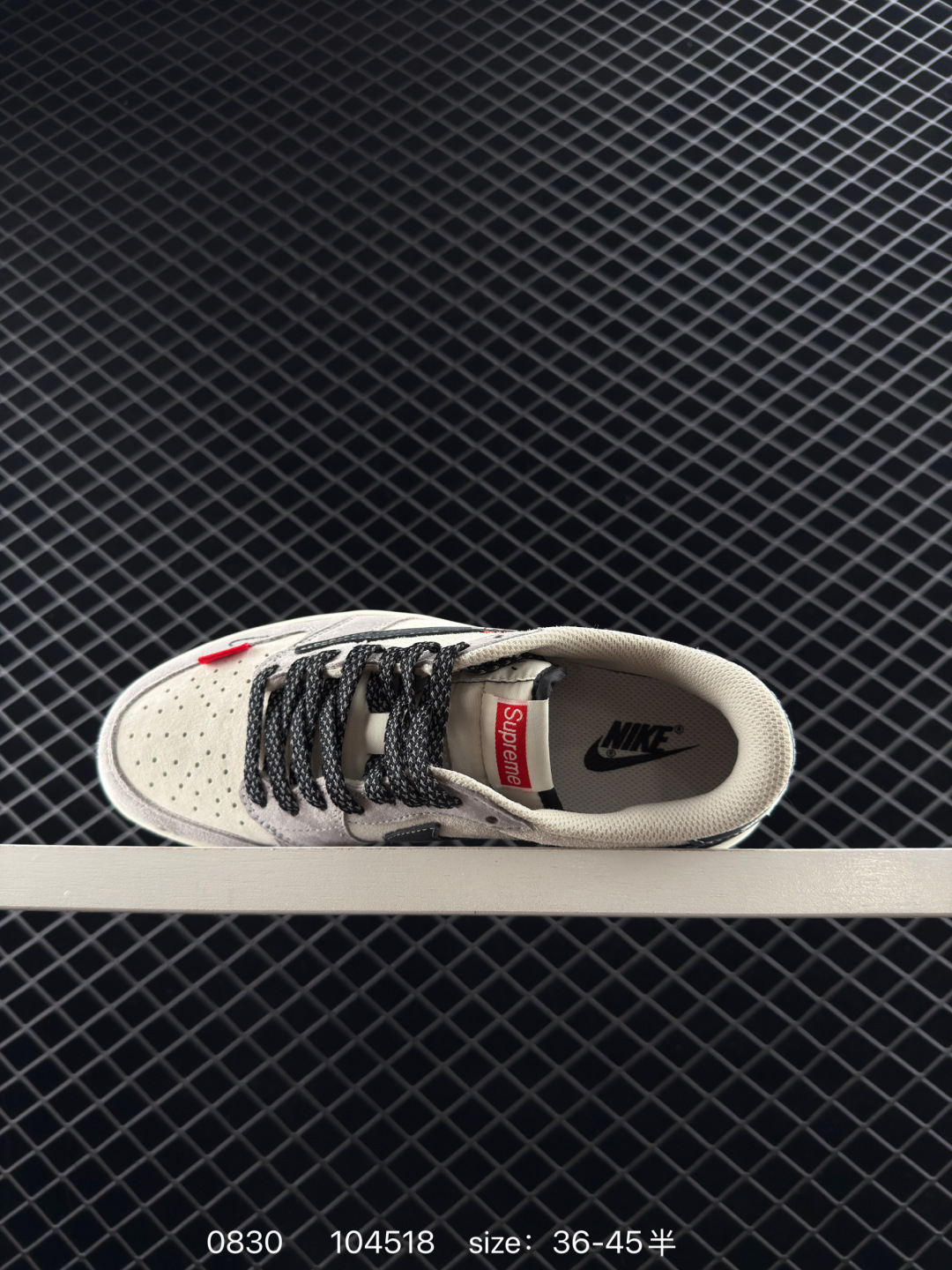 Travis Scott x Air Jordan 1 ” Reverse Mocha “